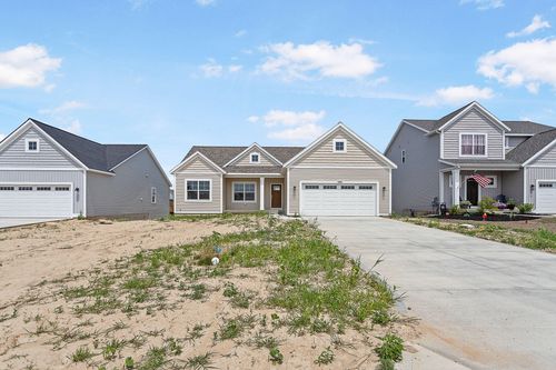 11685 Cherrybud Dr, Holland, MI, 49424-9739 | Card Image