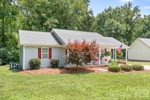 218 Vernon St, Cherryville, NC, 28021-2223 | Card Image