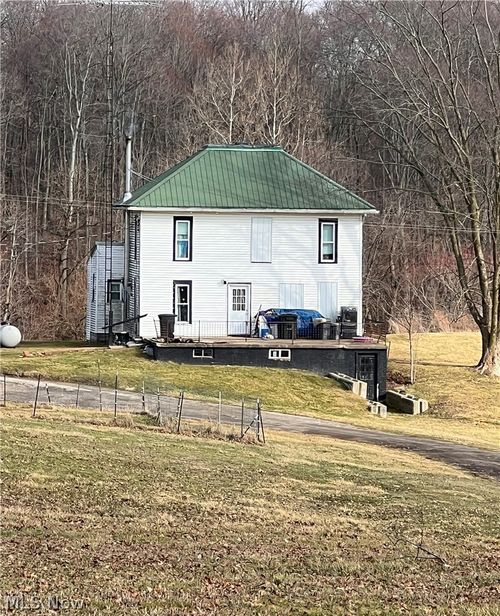 2195 Township Road 405, Jeromesville, OH, 44840-9746 | Card Image