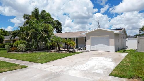 6065 23rd Ave N, ST PETERSBURG, FL, 33710-4147 | Card Image