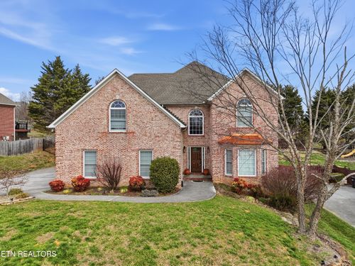 1712 Burnside Dr, Maryville, TN, 37801-7887 | Card Image