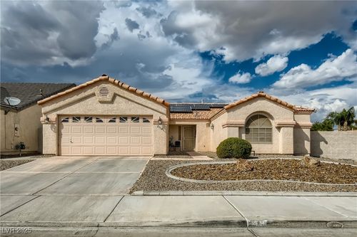 2114 Akamine Ave, North Las Vegas, NV, 89031-0610 | Card Image
