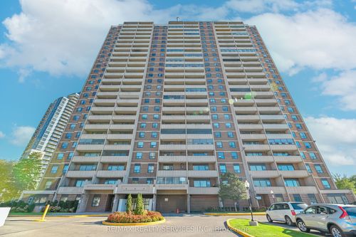 704-3390 Weston Rd, North York, ON, M9M2X3 | Card Image