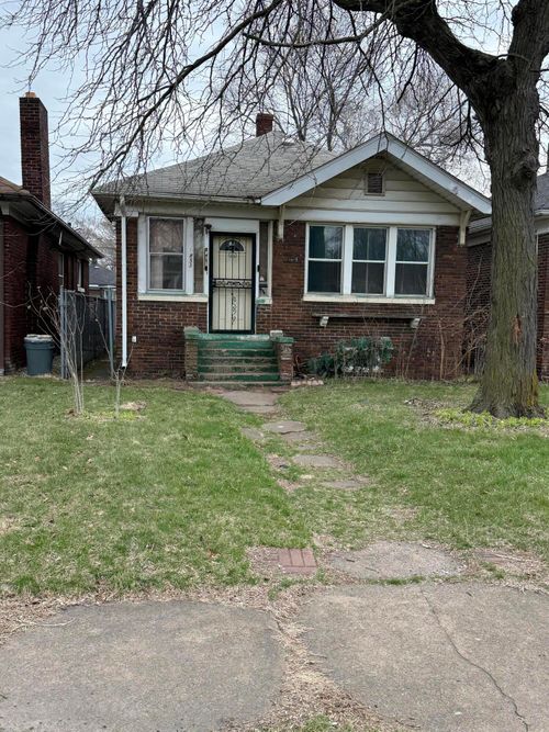 833 Fillmore St, Gary, IN, 46402-1031 | Card Image