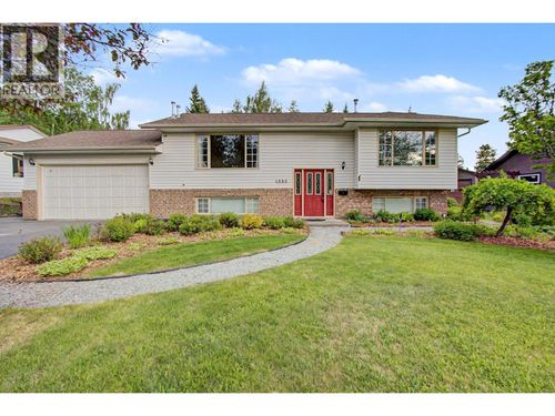 4886 Meadowbrook Rd, Prince George, BC, V2K4E9 | Card Image