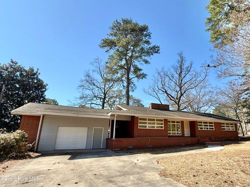 106 Carolina Ave, Williamston, NC, 27892-2106 | Card Image