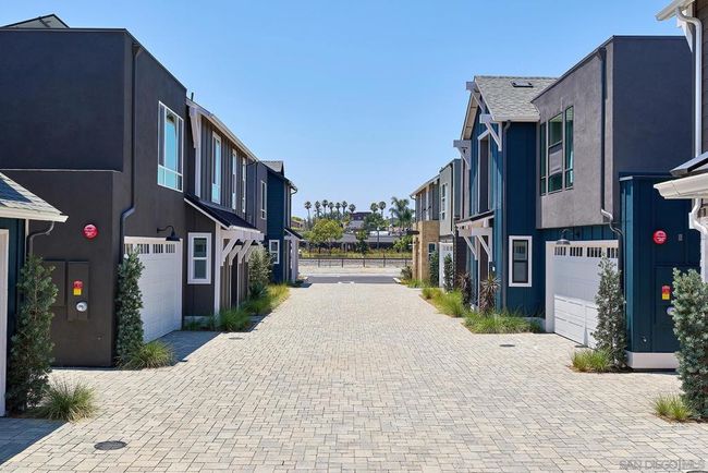 567 N Vulcan Ave, House other with 3 bedrooms, 3 bathrooms and 2 parking in Encinitas CA | Image 37