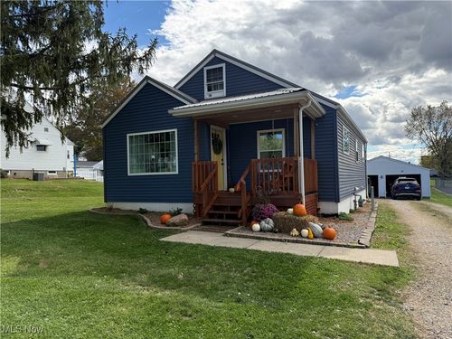 910 Orchard Hill Rd, Zanesville, OH, 43701-7311 | Card Image