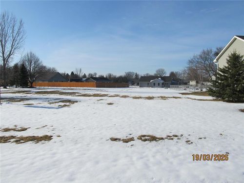 860 Brady Ln, NEW RICHMOND, WI, 54017-5000 | Card Image