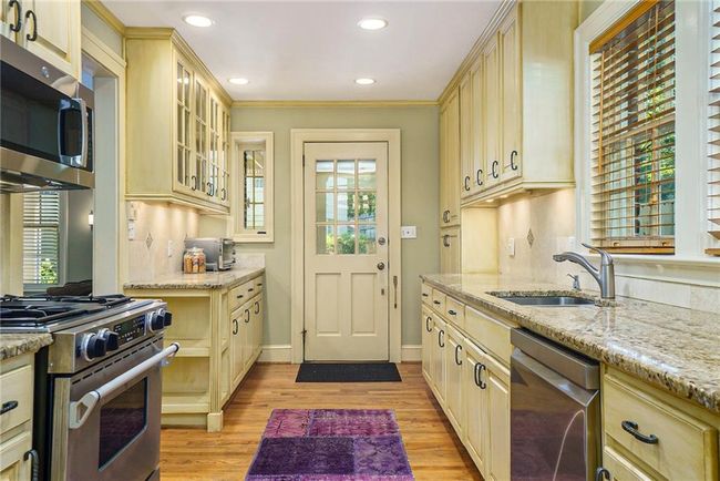1821 N Rock Springs Rd Ne, House other with 5 bedrooms, 4 bathrooms and null parking in Atlanta GA | Image 16