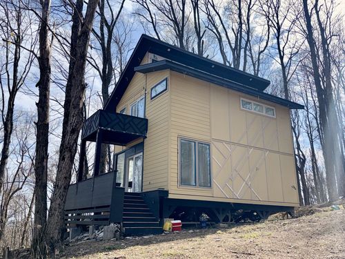 3174 Gap Rd, Altamont, TN, 37301 | Card Image