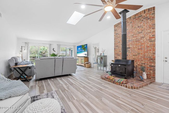 1511 Riveredge Ct, House other with 4 bedrooms, 3 bathrooms and null parking in ASTOR FL | Image 16