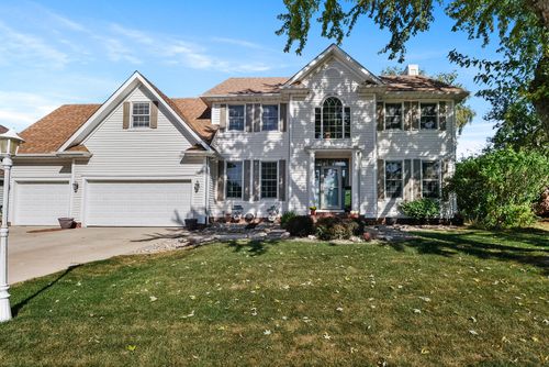 1054 Smallwood Trl, Valparaiso, IN, 46385 | Card Image