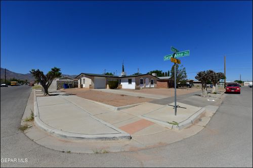 10601 Josie Pl, El Paso, TX, 79924-1906 | Card Image