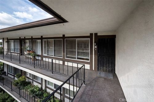 15502 Williams Street, Tustin, CA, 92780 | Card Image
