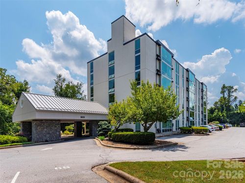 307-647 Town Mountain Road, Asheville, NC, 28804 | Card Image