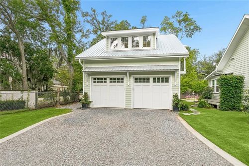 418 Lafitte St, Mandeville, LA, 70448-5829 | Card Image