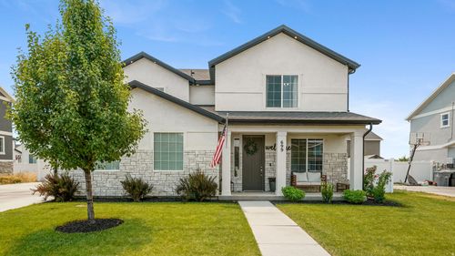 699 W 900 S, Springville, UT, 84663-5061 | Card Image