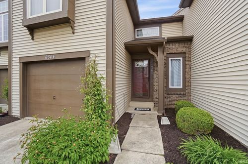 6304 Langwood Blvd, Fort Wayne, IN, 46835-1881 | Card Image