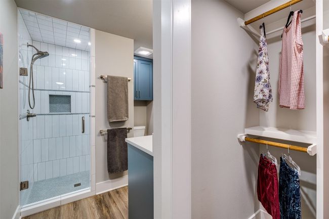 11 Sunset Trl, House other with 3 bedrooms, 3 bathrooms and 12 parking in Sunset Valley TX | Image 21