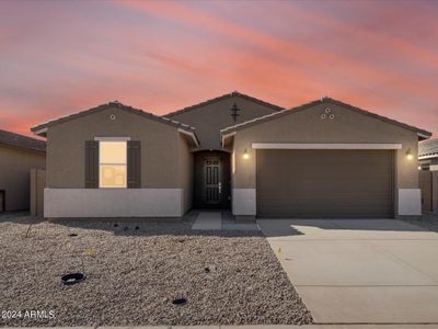 37263 W Patterson Street, House other with 4 bedrooms, 3 bathrooms and null parking in Maricopa AZ | Image 2