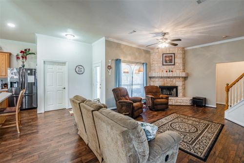 41074 Heartwood Cir, Whitney, TX, 76692-5528 | Card Image
