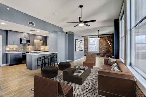 unit-6d-915 Franklin St, Houston, TX, 77002-1730 | Card Image