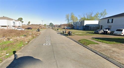 6920 Boston Dr, New Orleans, LA, 70127-2102 | Card Image