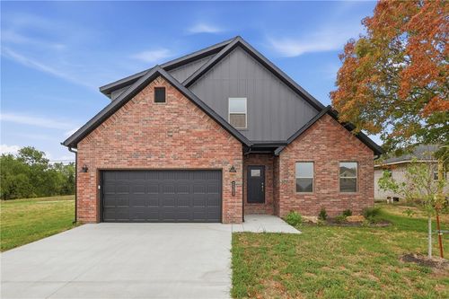 2303 N Cassidy Ct, Siloam Springs, AR, 72761 | Card Image