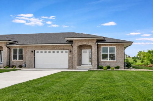 406 White Hawk Way, Manteno, IL, 60950 | Card Image