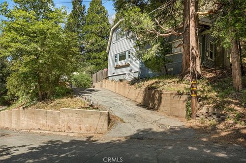 482 Zuger Ct, Crestline, CA, 92325 | Card Image