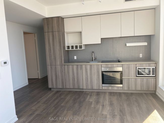 3210 - 5 Buttermill Ave, Condo with 2 bedrooms, 2 bathrooms and null parking in Vaughan ON | Image 7