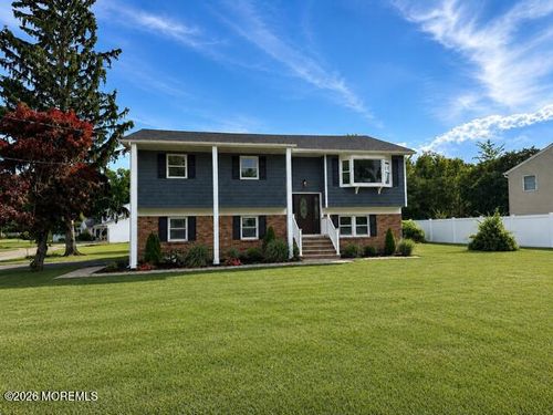 104 Sunset Ct, Middletown, NJ, 07748-1039 | Card Image