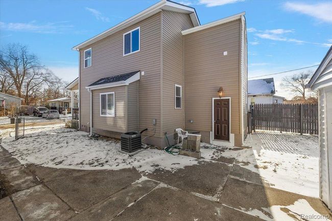 20817 Parkside Blvd, House other with 2 bedrooms, 2 bathrooms and null parking in Ferndale MI | Image 42