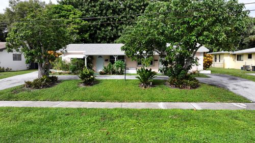 315317-315 Northlake Dr, North Palm Beach, FL, 33408-5218 | Card Image