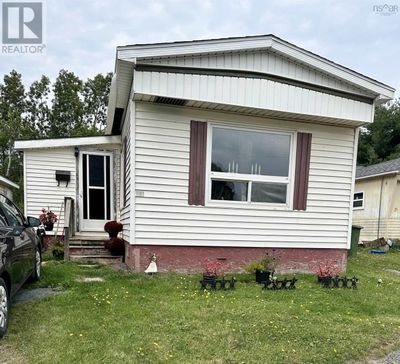 23 Swallow's St, House other with 3 bedrooms, 1 bathrooms and null parking in New Glasgow NS | Image 1