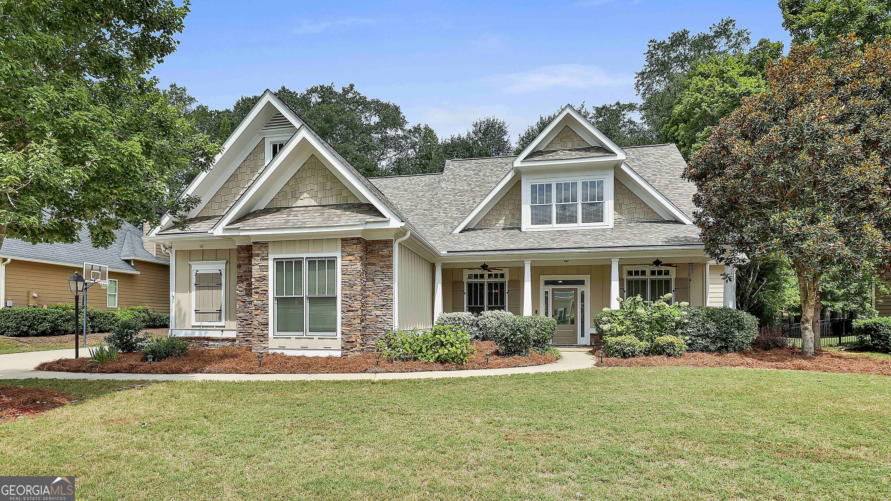 Lake Shore Dr, Newnan, GA 30265