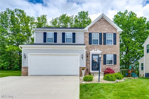 7194 Emerald Marsh Cir Nw, Canal Fulton, OH, 44614-8238 | Card Image