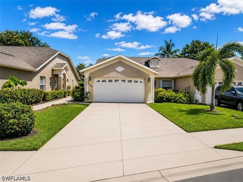 b212-8204 Ibis Cove Cir, NAPLES, FL, 34119-7721 | Card Image