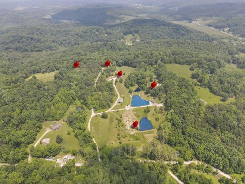 35640 Vickers Rd, Logan, OH, 43138-8980 | Card Image