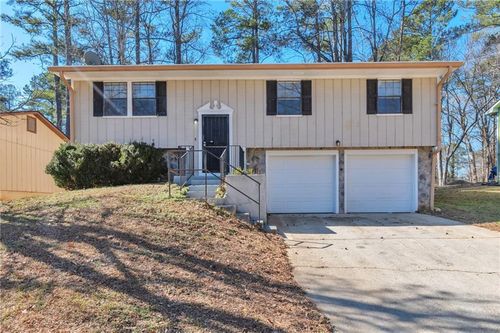 2278 Cherokee Valley Cir, Lithonia, GA, 30058-8926 | Card Image