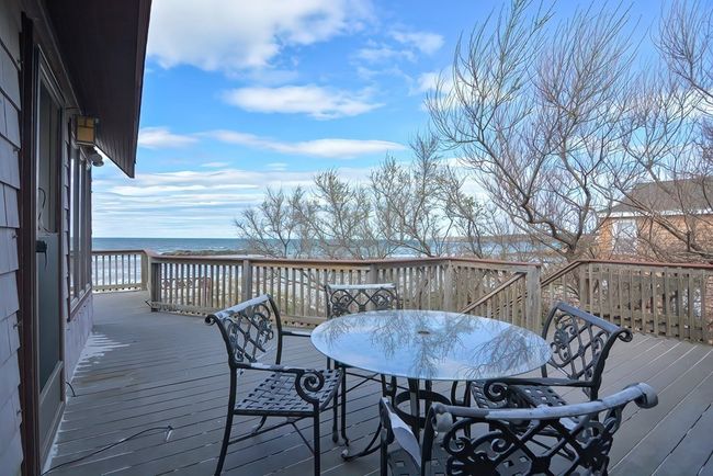 18 Bungalow Rd, House other with 5 bedrooms, 3 bathrooms and 4 parking in Gloucester MA | Image 16