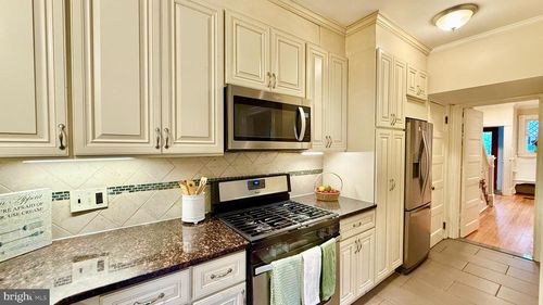 17 Aiken Ave, Princeton, NJ, 08540-5229 | Card Image