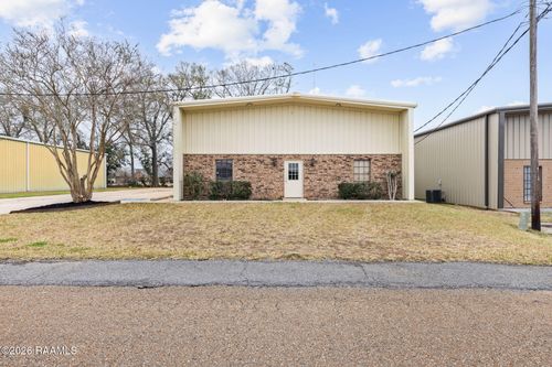 108 A Burgess Drive, Broussard, LA, 70518 | Card Image