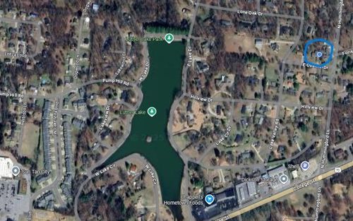304 E Overhill Dr, Dickson, TN, 37055-1410 | Card Image