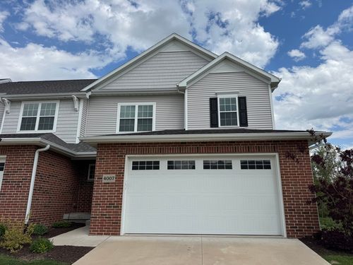 4007 Orchard Dr, Bettendorf, IA, 52722-3899 | Card Image