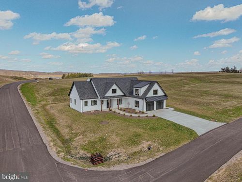 15 Walnut Ridge, GRANTSVILLE, MD, 21536 | Card Image