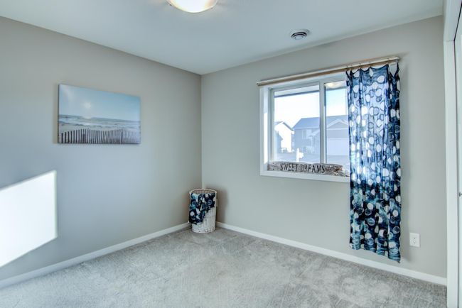 10-MainLevelBedroom-1-1.jpg | Image 21