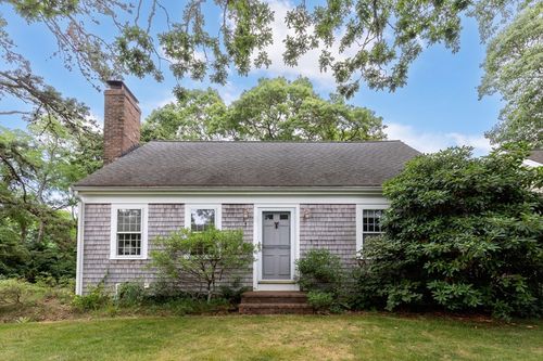 50 Ancient Way, Yarmouth Port, MA, 02675-1201 | Card Image