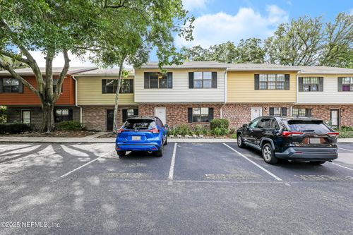 503 Kettering Way, Orange Park, FL, 32073-5877 | Card Image